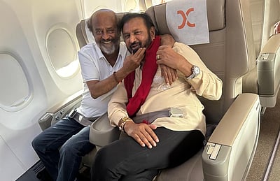 இன்றும்.. என்றும்.. நெருங்கிய நண்பருடன் ரஜினிகாந்த்!